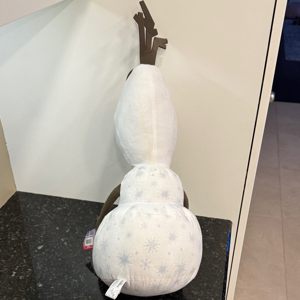 Disney Olaf Stuffed Animal Plush Toy - Frozen 2-White and Brown. Size 22” - Picture 4 of 12